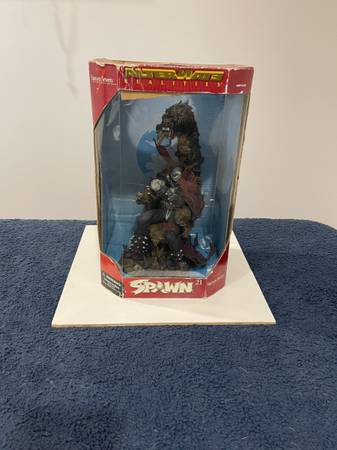 Spawn seven figurine 1