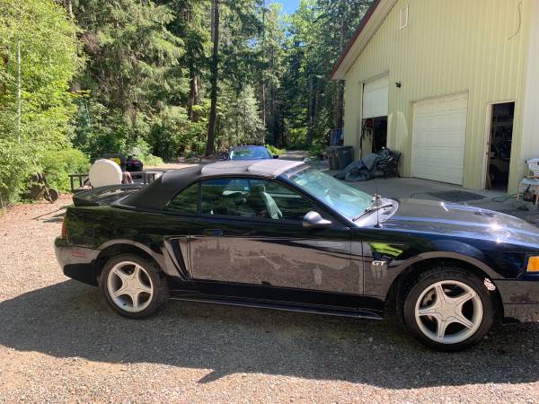 Ford mustang gt - $4,98963623060874369121