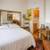 Stylish One Bedroom Loft Apartment 4 thumbnail