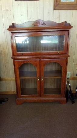 Vintage Oak Curio 1