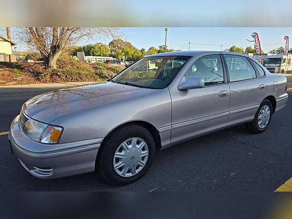 1998 Toyota Avalon XL Sedan 4D - $5991.00 (alameda)63477537690881124