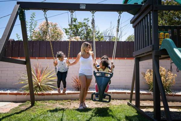 GOOD PRICES IN BUTTERFLY DAY CARE 1