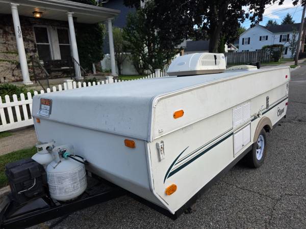 Pop up camper 1