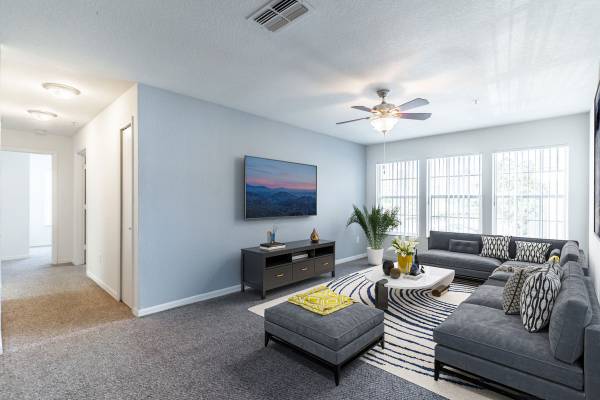 $1,405 / 2br - 1086ft2 - Beautifully Upgraded Homes, Call for Details (Melbourne)63823722491523121