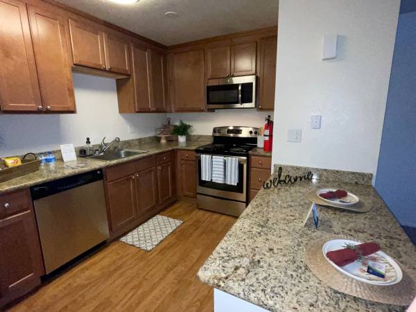 $1,315 / 1br - 470ft2 - You and your pets will enjoy life at our community. Pet friendly! (Anchorage)63991794212610121
