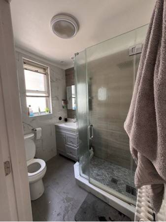 $2,425 / 2br - 140ft2 - Comfortable room right off the L with private workspace (Williamsburg)63766023453187120