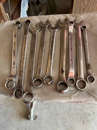 Assorted large wrenches 1