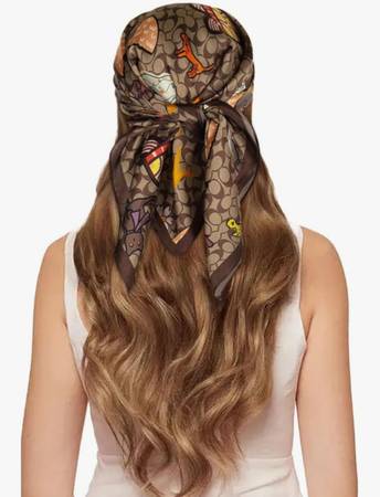 Women's Coach Scarf 1