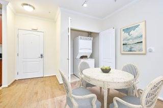 $2,409 / 1br - 740ft2 - 1/bd 1/ba, Situated in Los Angeles!, Nine Foot Ceilings (909 W. Temple St., Los Angeles, CA)63912984003458123