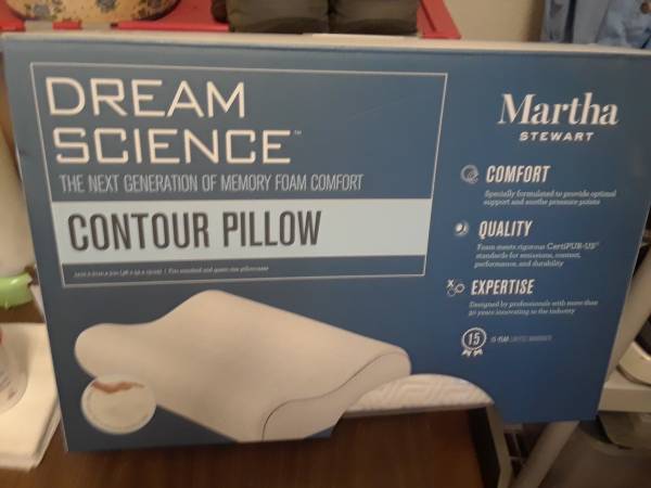 pillow (contour)martha stewart 1