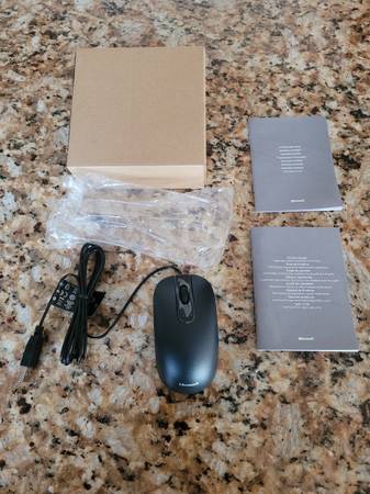 Microsoft Corded Mouse Model No. 1405 1