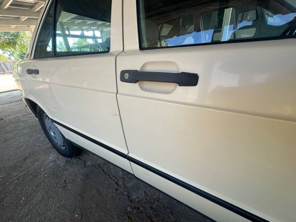 1984 Mercedes-Benz 190D - Classic Barn Find - $4,400 (Elk Grove)63619461530369124