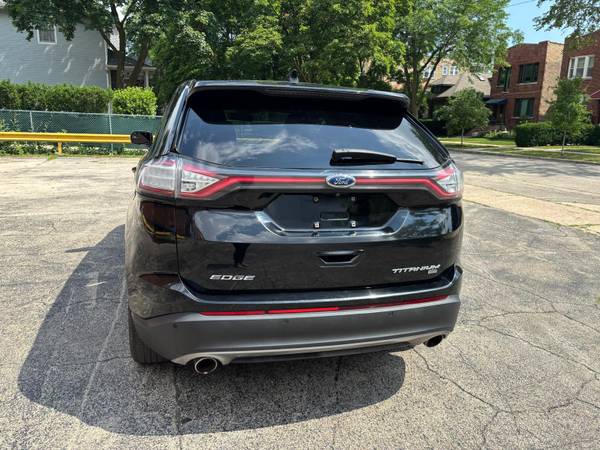 2018 Ford Edge Titanium AWD 4dr Crossover - $5,995 (Chicago)63618795851651121