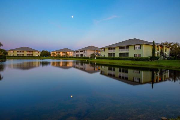 $1,750 / 2hab - 1247ft2 - Café Internet, 2 hab., Melbourne FL (4714 Crosswind Ct, Melbourne, FL)63823722125313123