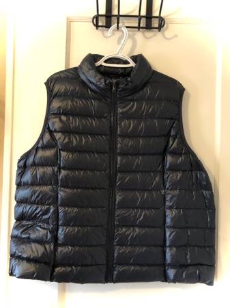Women’s Winter Vest 1