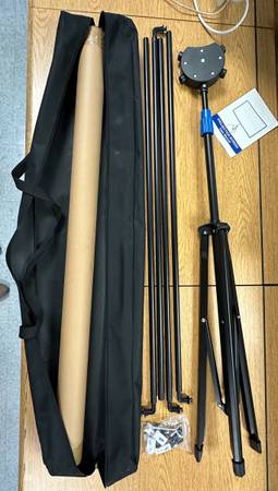 80 inch Portable Projector Screen with Stand 1