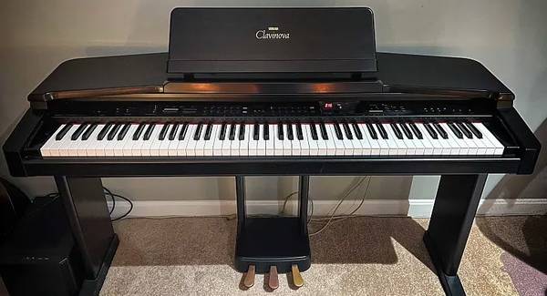 Yamaha Clavinova CVP-65 - musical instruments - by owner