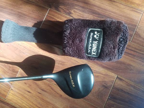 Yonnex Super ADX Driver and head cover 1
