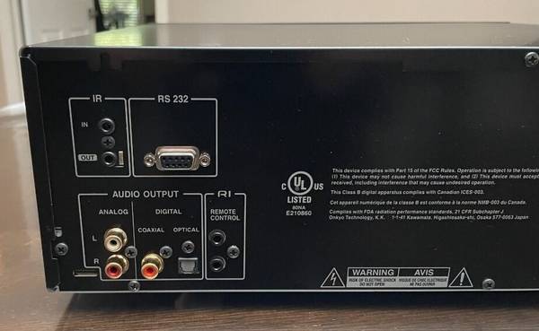 Integra CDC-3  6 disc cd player - $59 (berkeley north / hills)63471034349313121