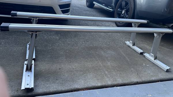 Track Bed Racks - $200 (Lynnwood)63471362258177122