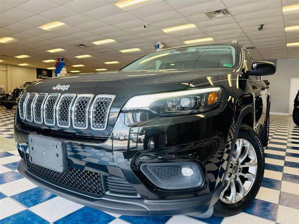 2019 JEEP CHEROKEE LATITUDE PLUS ¡Sin dinero inicial! Solo pague impuestos y sellos! - $10,495 (+ CARMART VA)63616597174273120
