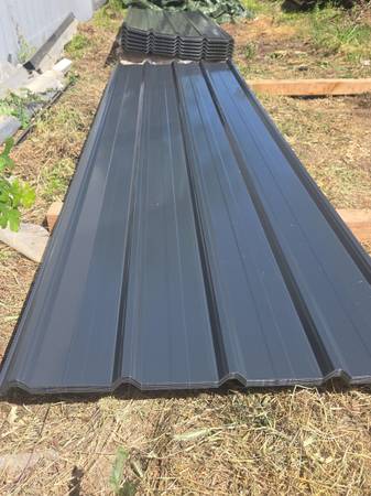 Metal Roofing sheets 8x3ft in stock 1000 pieces. 1
