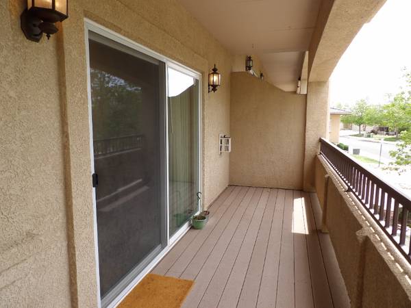 $1850.00 / 3br - 1316ft2 - Peaceful Townhome with Views63686921211905124