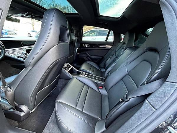 2017 Porsche Panamera 4 AWD - $35900,0063476765517827124