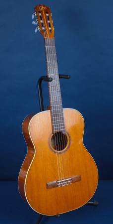 Goya G-20 Nylon String Guitar / 1965 / Made in Sweden / Spruce & Maple - $825 (Abington)63440834231169120