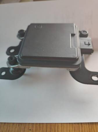 Front Radar Unit - 2021 Hyundai Palisade 1