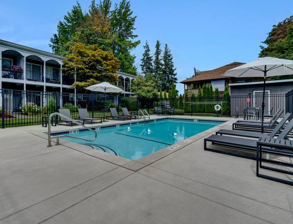 $1,495 / 2br - FRIDAY OPEN HOUSE @ NOON! - Private Courtyard + Game Room (Beaverton)63867269602819124