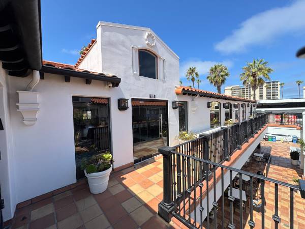 $4,997 / 1380ft2 - La Jolla Office / Retail Space | Ocean Views + Private bath  1380 SF (Downtown La Jolla)64037045971970120