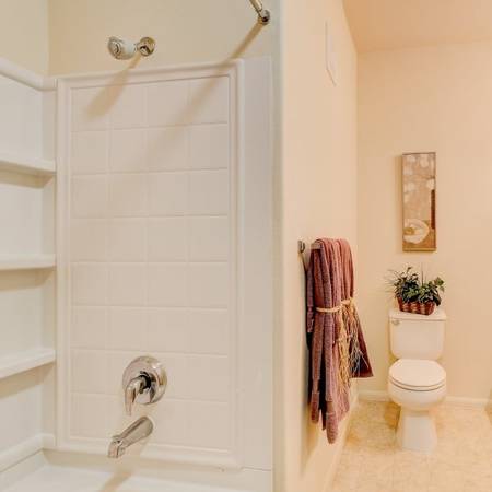 $2,125 / 2br - 1107ft2 - 2/bd 2/ba, In-Home Washer & Dryer, Elegant Plush Interiors (8760 Center Pkwy, Sacramento, CA)64044023998594120