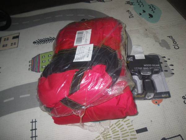 boxing sand filled heavy bag by mma 47" everlast hanger new 1