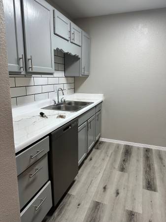 $1,185 / 2br - 1025ft2 - Alexis Apartment is now leasing 2 bedroom 2 bath apartments (Las Cruces)63687932489985121