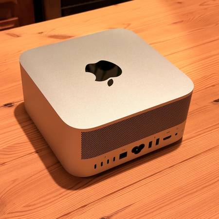 Apple Mac Studio M1 Max 32GB RAM 2TB SSD - computers - by owner