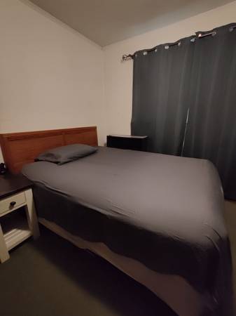 $225 / 1br - Room for rent in Stone mountain GA near Ingles on Rockbridge Rd (Stone Mountain)63963993973891120