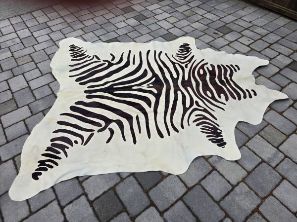Cowhide Rug - Zebra Design 1