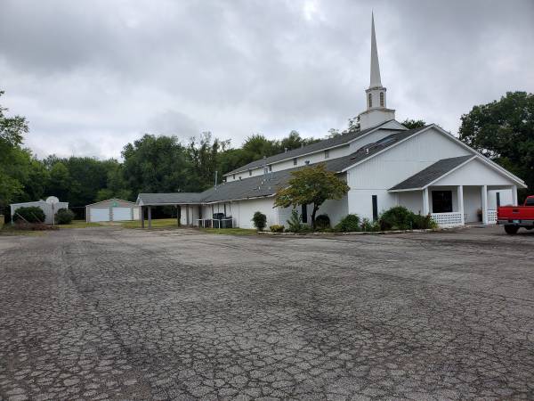 Church/Funeral Home/Wedding Chapel/Office 4 Lease 1