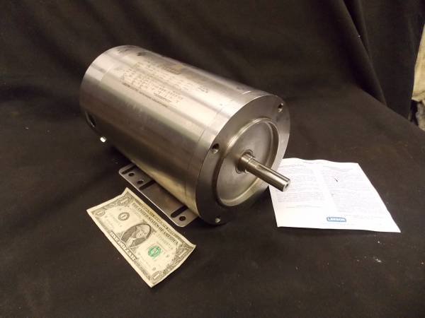 Leeson CZ6K17VK2B 3/4HP 1725RPM 115/230V 1Ph WashDown Motor 1