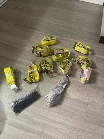 Ties10 E-track Rachet Straps + Shipping seals+ zipti 1