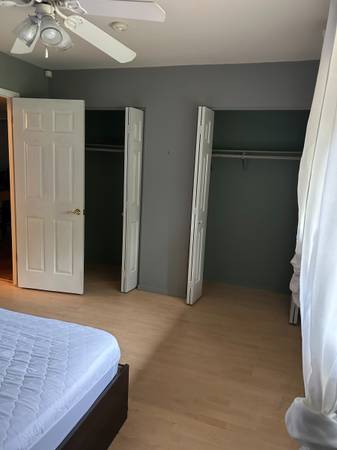 $900 / 1br - 130ft2 - SHARE HOUSE HORSES TOO! (N E PHOENIX 56TH ST & THUNDERBIRD)64024998141441123