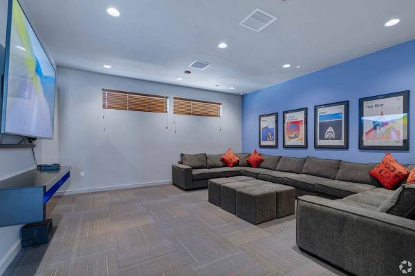 $1,814 / 4br - 1388ft2 - Carpeting, On-Site Management, Cable Ready (205 Silver Lake Rd, Reno, NV)63992638023299123
