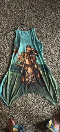 Fashionable Motorcycle top - Size M 1
