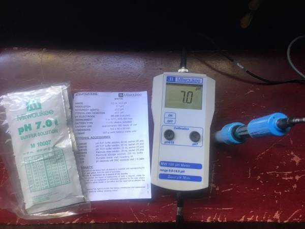 Portable pH meter 1