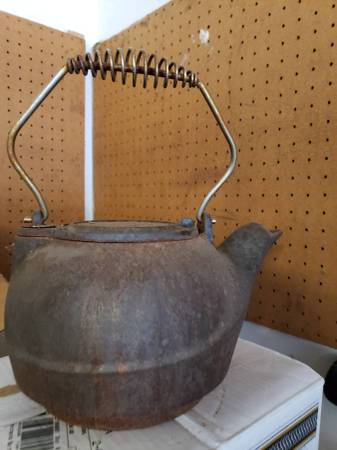 Vintage Antique Cast Iron Teapot Pot 1