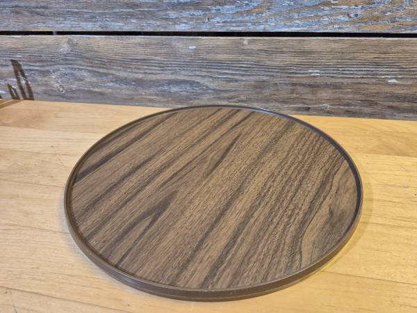 Plastic mcm table carousel 1