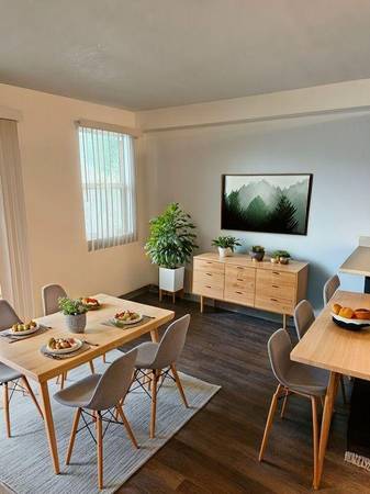 $1,650 / 2br - 920ft2 - Move-In Special! Spacious 2 BR with Breathtaking Water Views (Poulsbo)63786684837507124