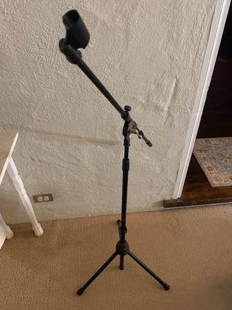 Microphone Stand - Adjustable 1