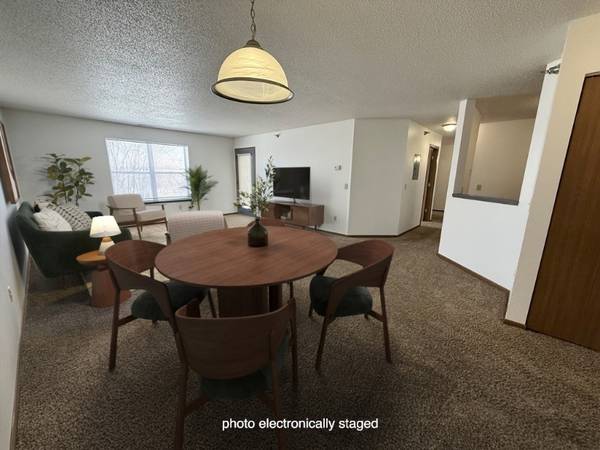 $1,425 / 1hab - 811ft2 - ¡Solicita hoy y muda mañana! Este apartamento está listo ahora mismo! (1770 121st Ave NW, Coon Rapids, MN)63868698730113121
